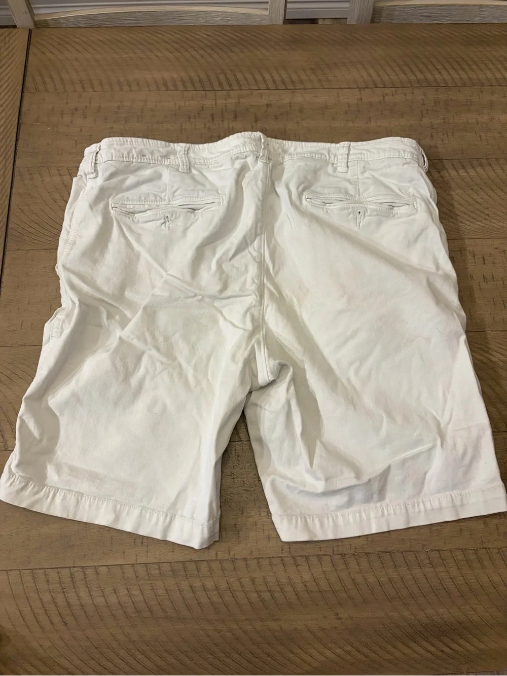 American Eagle Outfitters White Flat Front Cotton Shorts